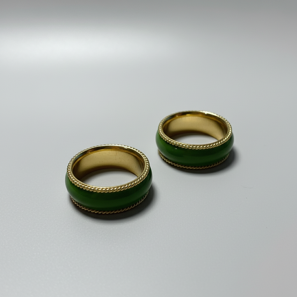 Vintage 1970s Jade Ring